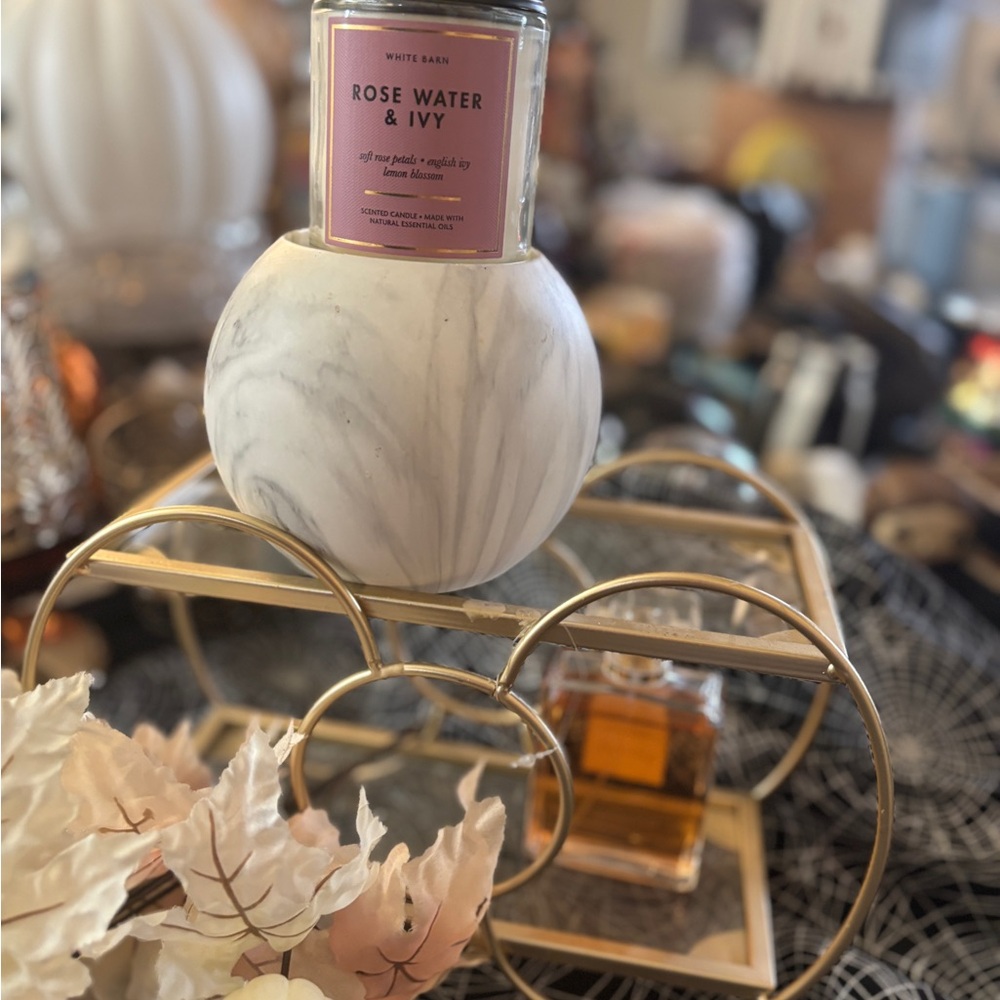 NEW Bath & Body Works Marble Orb Pedestal Single Wick Candle Holder
